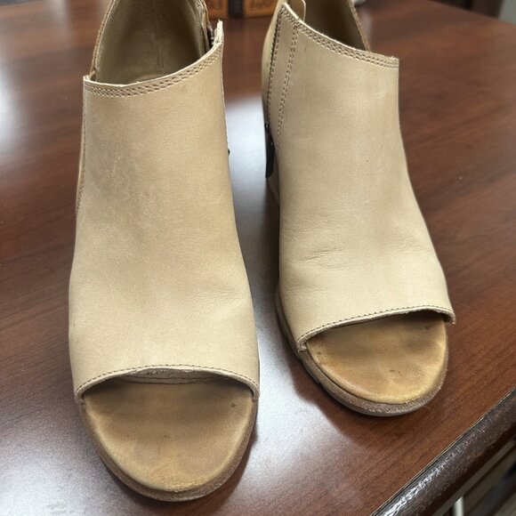 Sorel Wedges - Picture 1 of 4